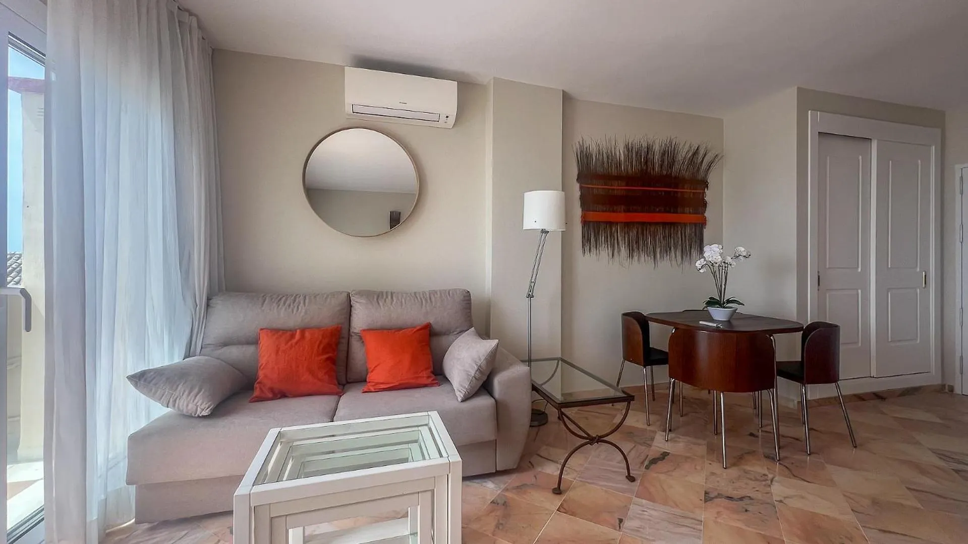 Oleholidays 841 Romana Playa Frente Al Mar Marbella Spain